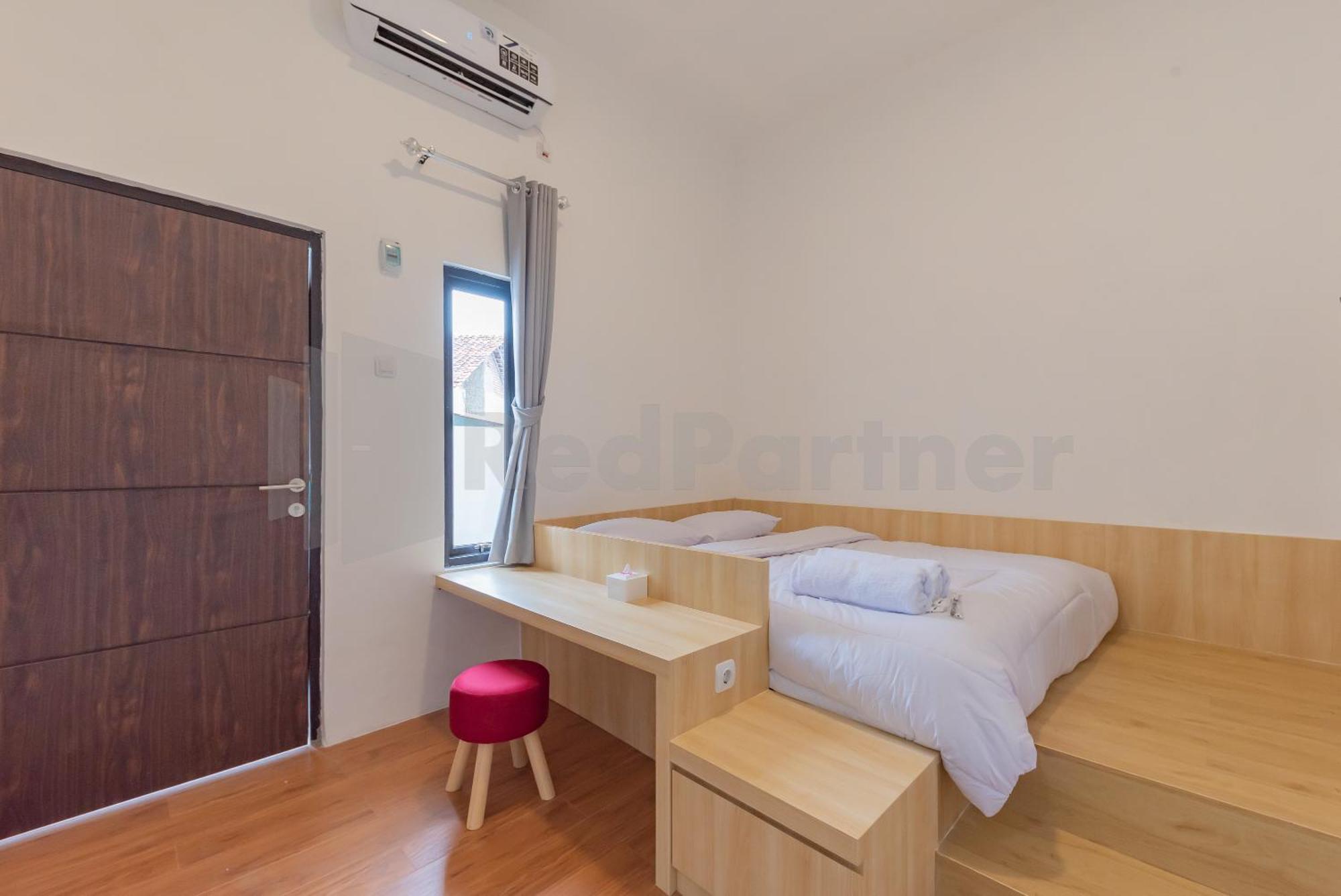 Rumah Panda Guesthouse Redpartner Tangkil  Exteriör bild